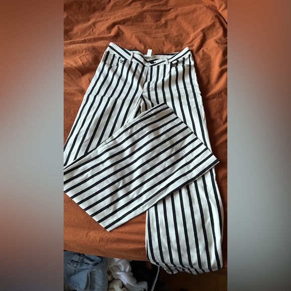 Alice + Olivia Pants - Alice + Olivia Monochrome Striped Pants